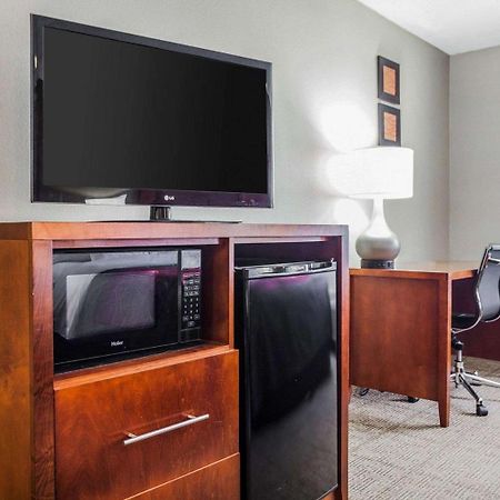Comfort Inn & Suites Moberly Bagian luar foto