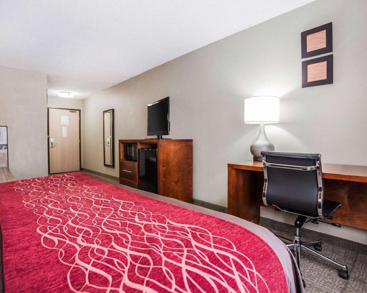 Comfort Inn & Suites Moberly Bagian luar foto